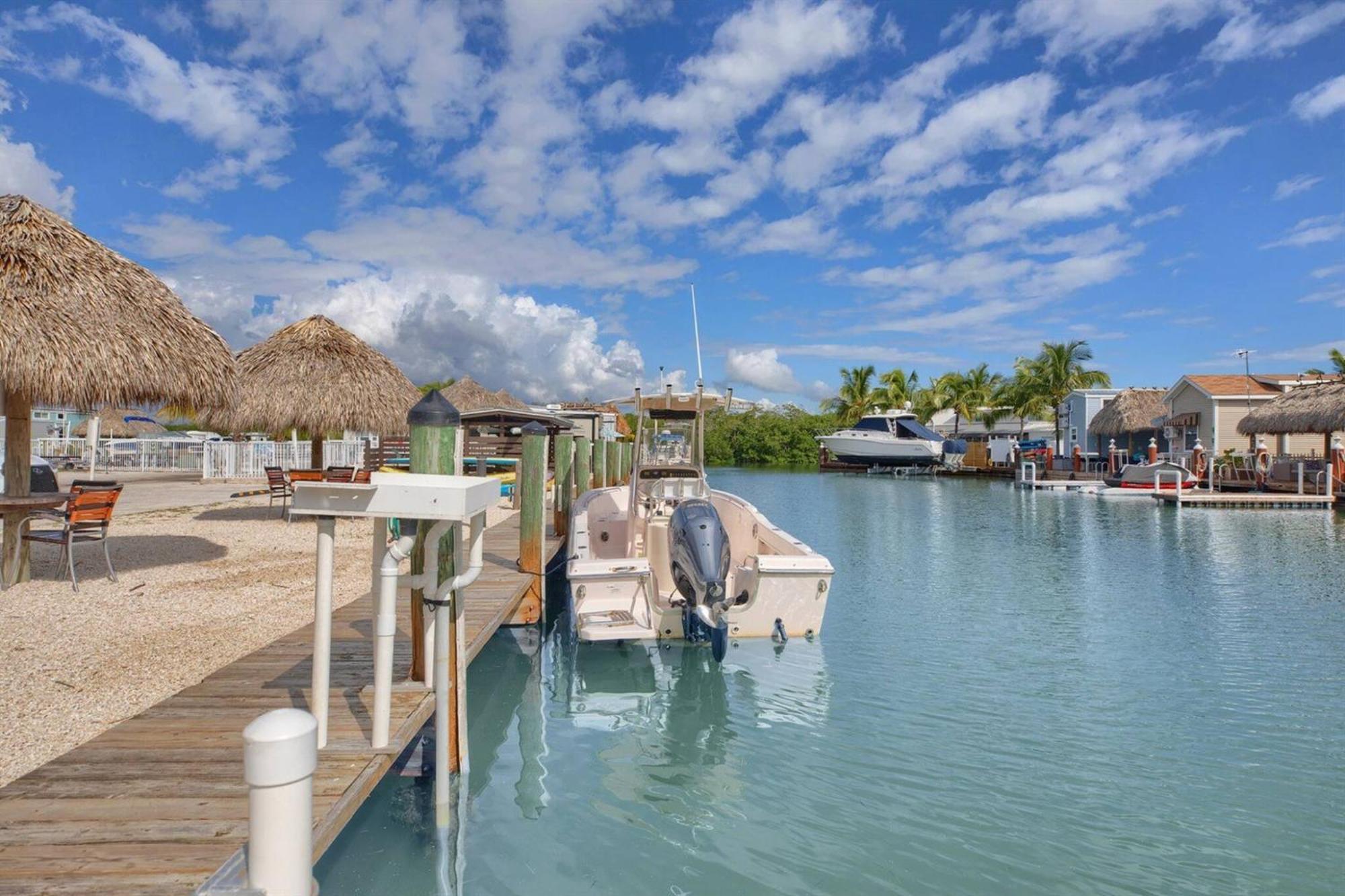Waterfront 1, Kayaks, Pool, Bay View, Wifi