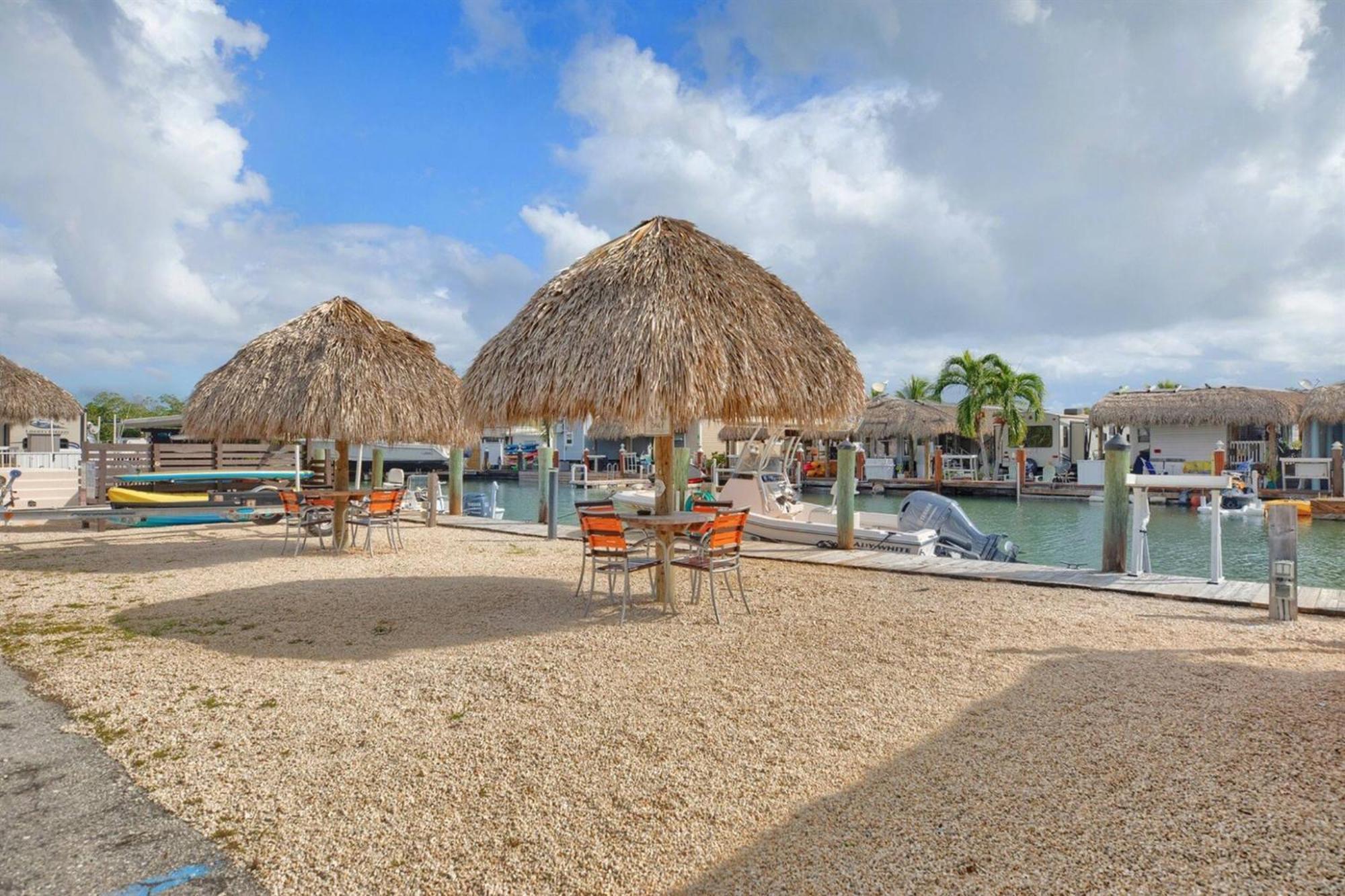 Apartment Waterfront 1, Kayaks, Pool, Bay View, Wifi *
