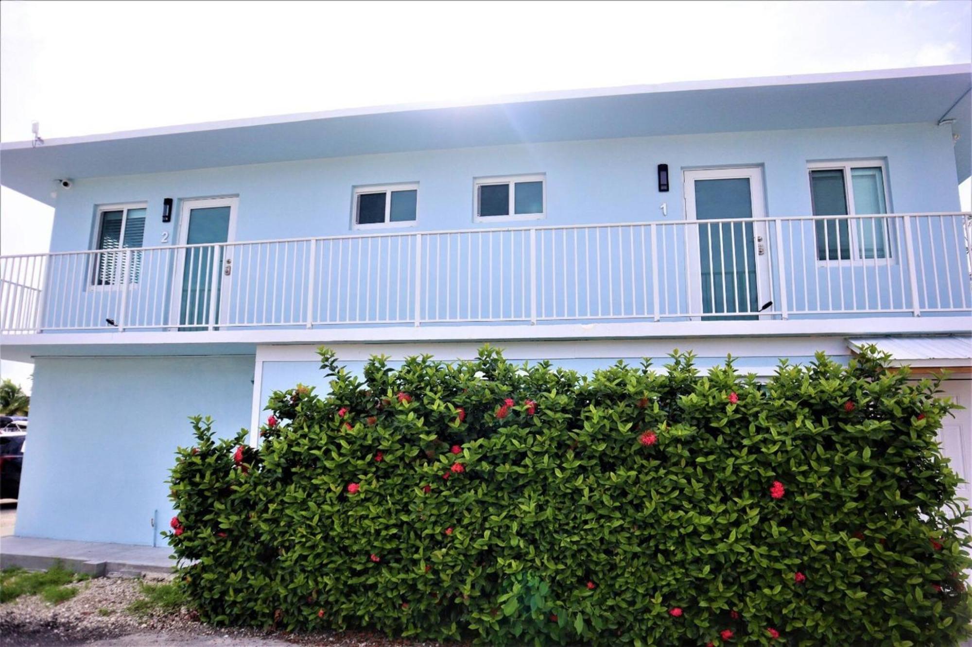 Waterfront 1, Kayaks, Pool, Bay View, Wifi Apartment